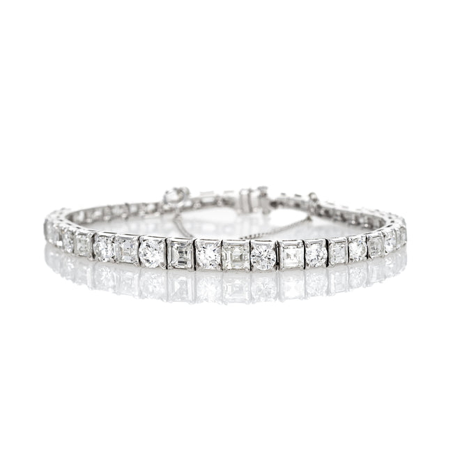 Platinum 14 Carat Diamond Alternating Round Carre Tennis Bracelet