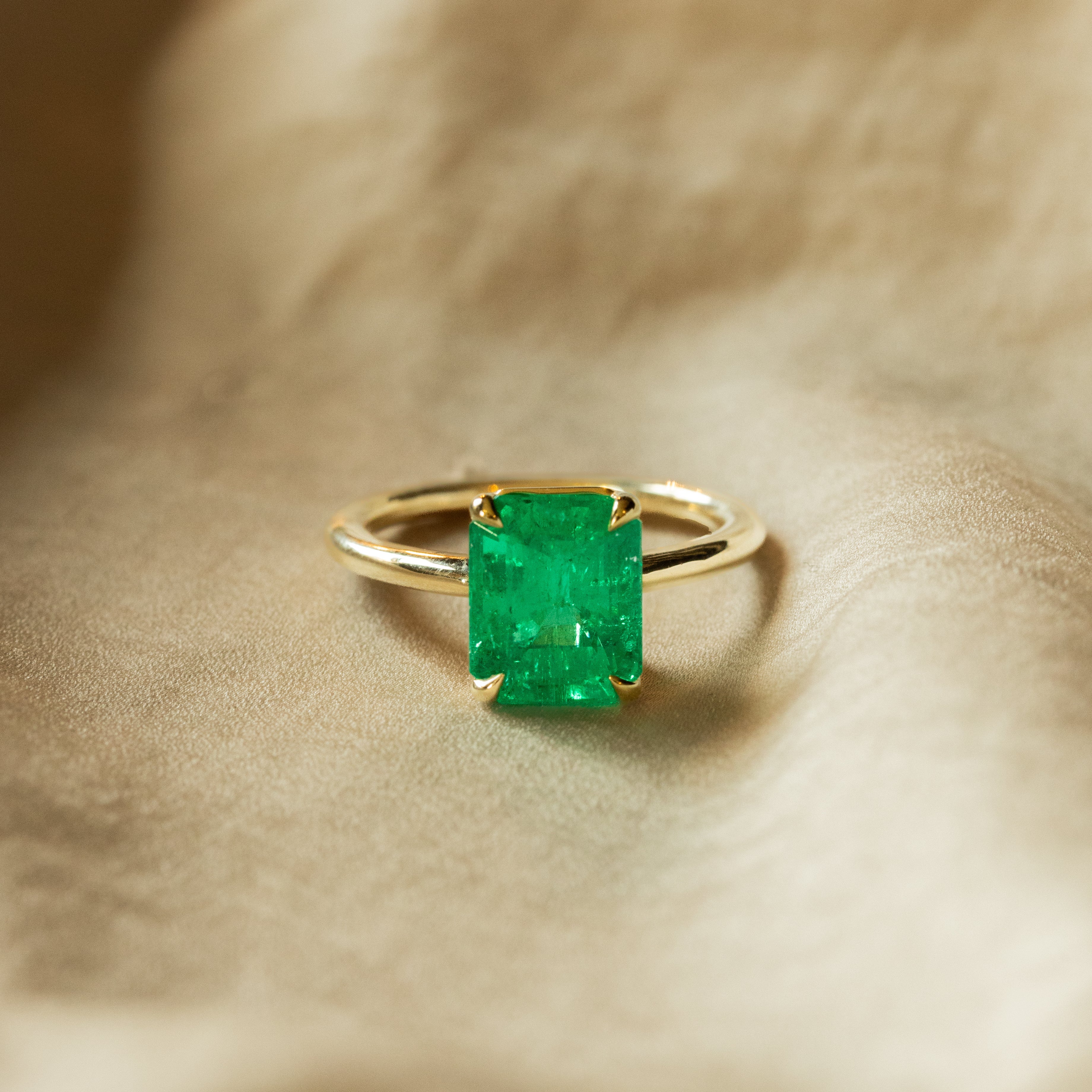 4 Carat Colombian Emerald Solitaire Ring AGL Certified QUEEN MAY