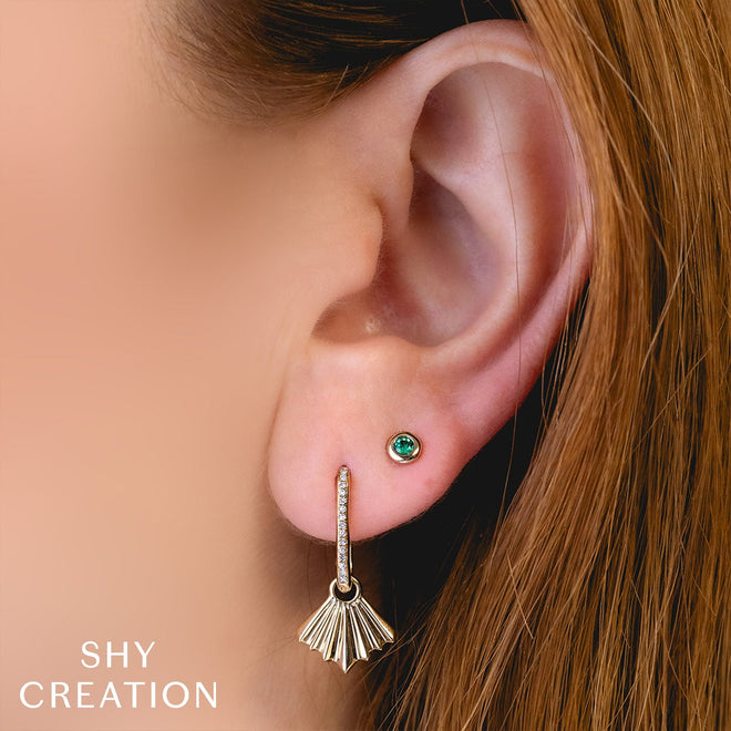 14K Gold 0.08 Carat Round Emerald Bezel Stud Earrings - Queen May