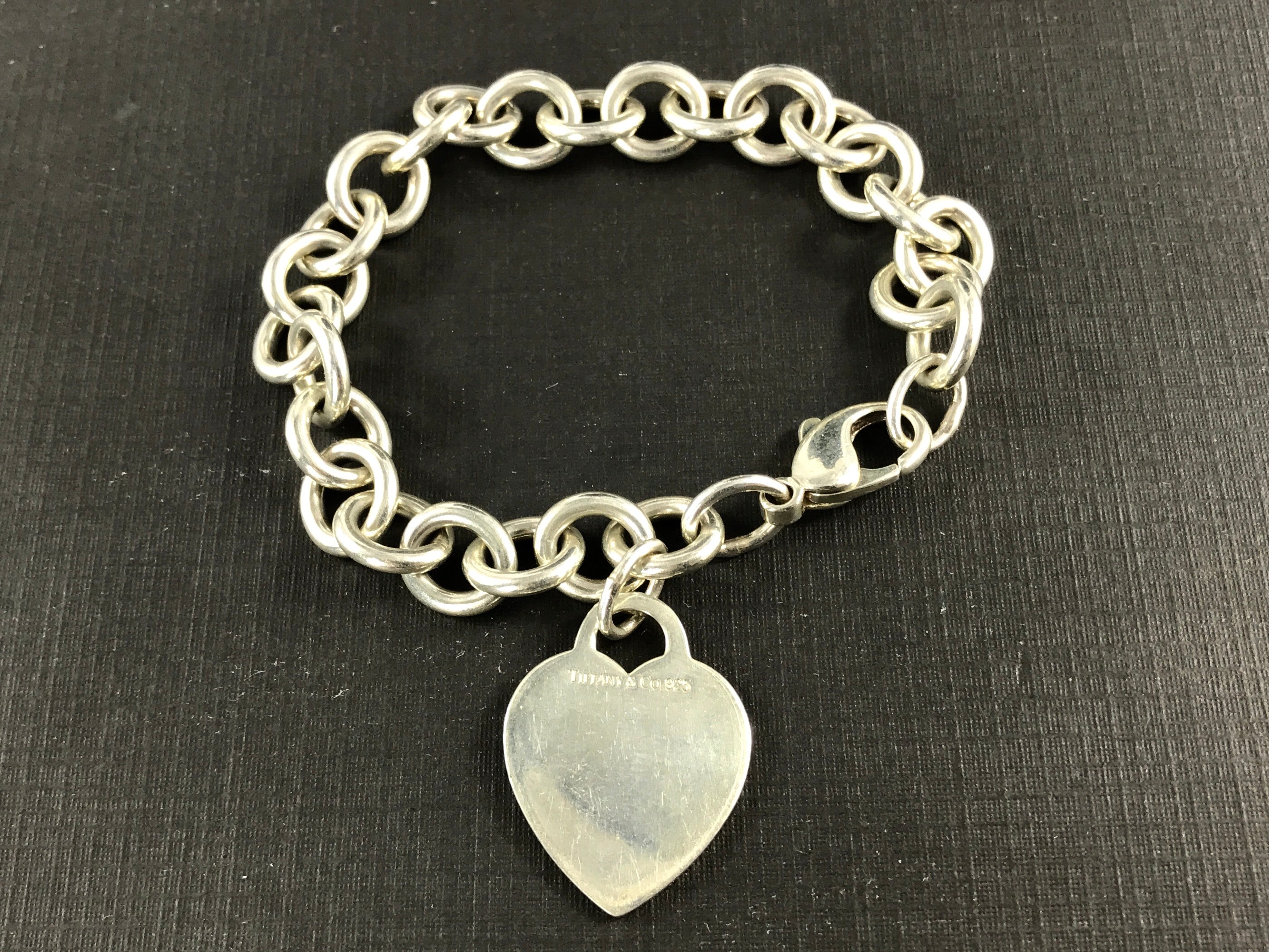 Collection Sterling Silver Yellow-Gold Plated Heart Tag Bracelet,  7.5 : : Clothing, Shoes & Accessories