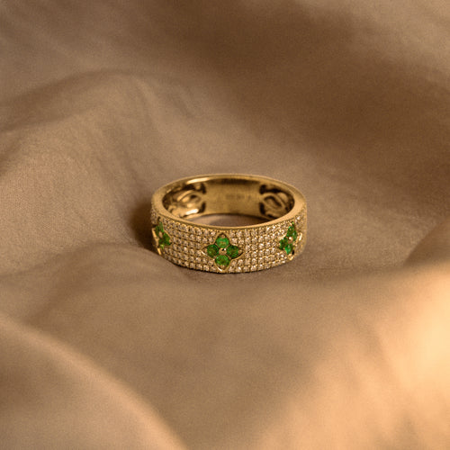 14K Yellow Gold Emerald Diamond Clover Band - Queen May