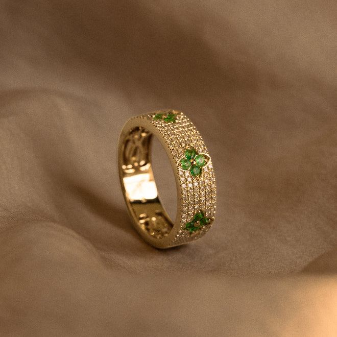 14K Yellow Gold Emerald Diamond Clover Band - Queen May