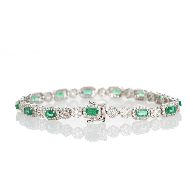 18K White Gold Natural Emerald Diamond Cluster Bracelet