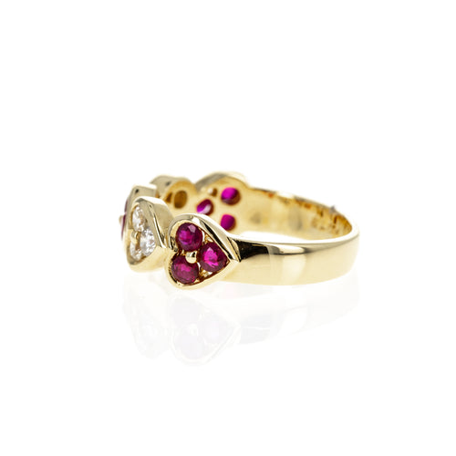 18K Yellow Gold 0.79 Carat Ruby Diamond Heart Ring - Queen May