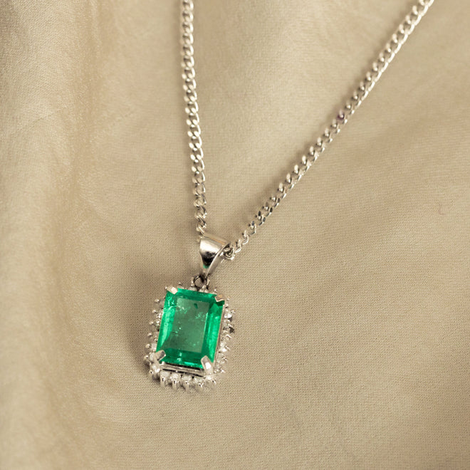 Platinum 1.77 Carat Natural Emerald Diamond Halo Pendant Necklace - Queen May