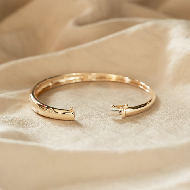 14K Yellow Gold Starry Diamond Bangle - Queen May