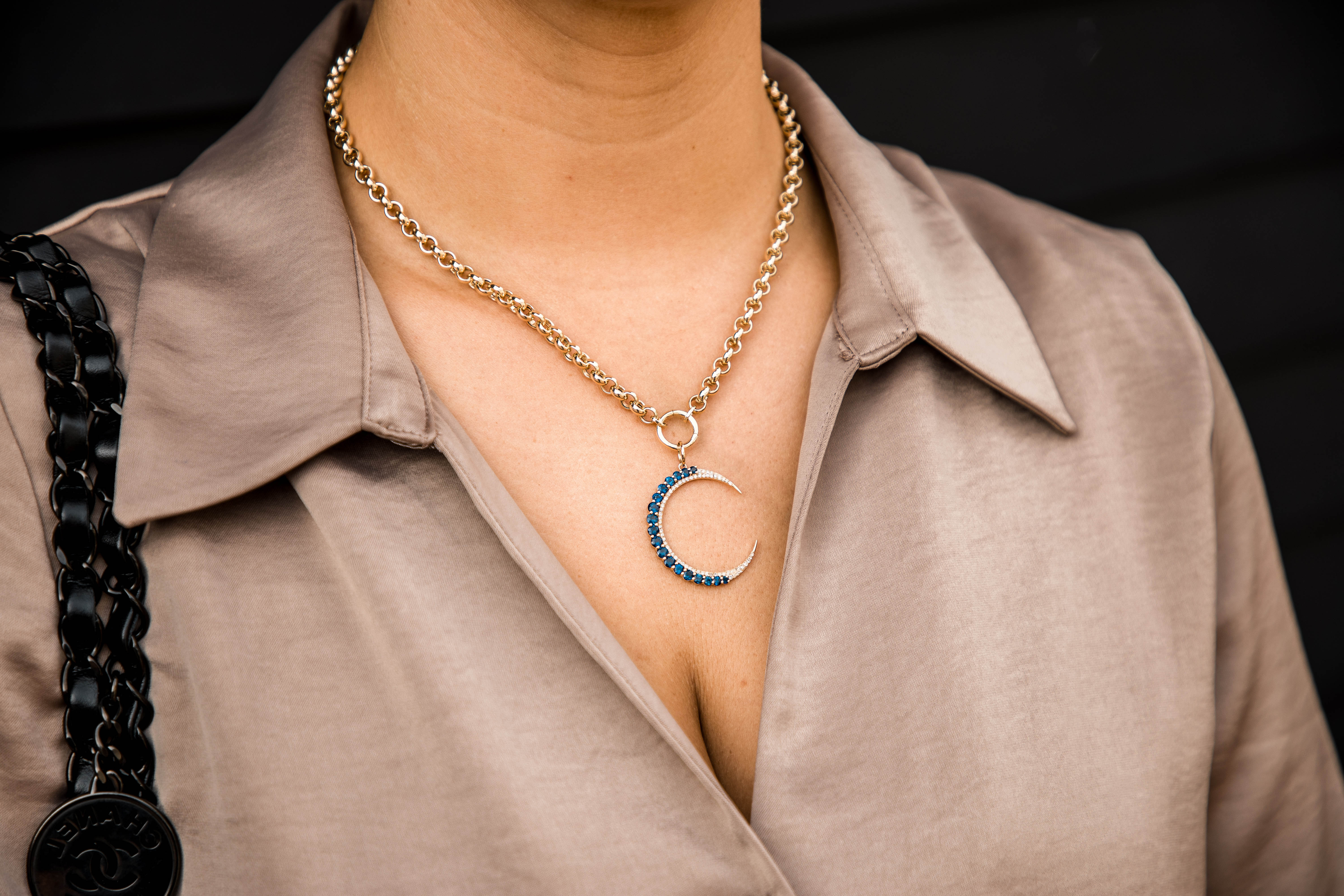 Vintage crescent store moon necklace