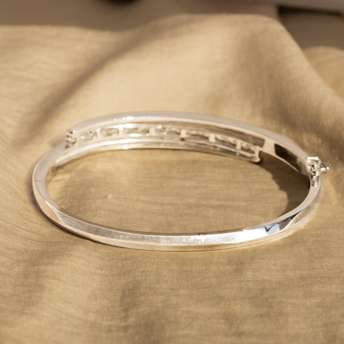 14K White Gold 2 Carat Round Diamond Bangle - Queen May