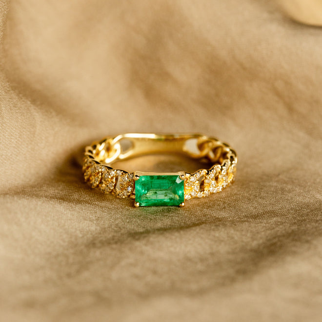 14K Gold Emerald Diamond Curb Link Ring - Queen May