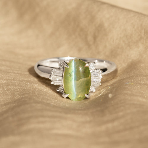 2.03 Carat Cat's Eye Chrysoberyl Diamond Ring - Queen May