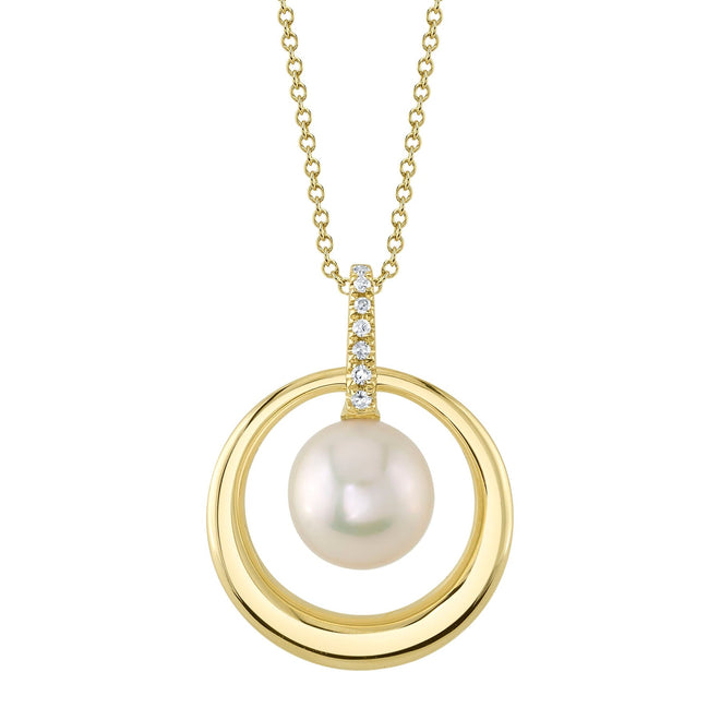 14K Gold Pearl Diamond Circle Pendant Necklace - Queen May