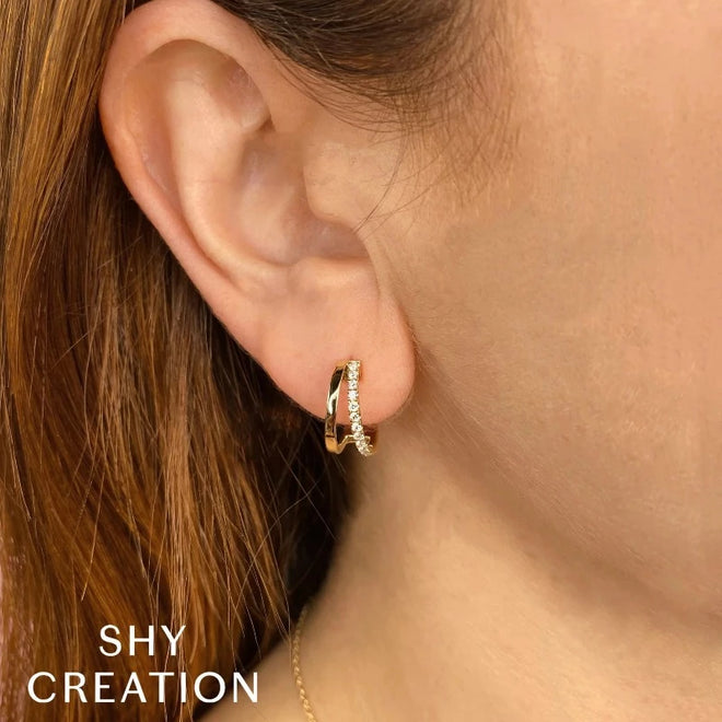 14K Yellow Gold 0.28 Carat Total Weight Diamond Hoop Earrings - Queen May