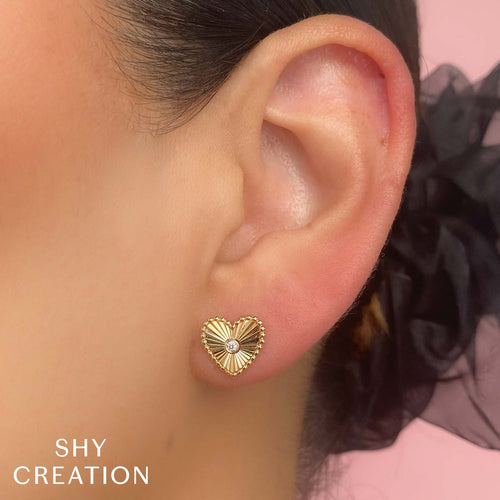 14K Gold Diamond Fluted Heart Stud Earrings - Queen May