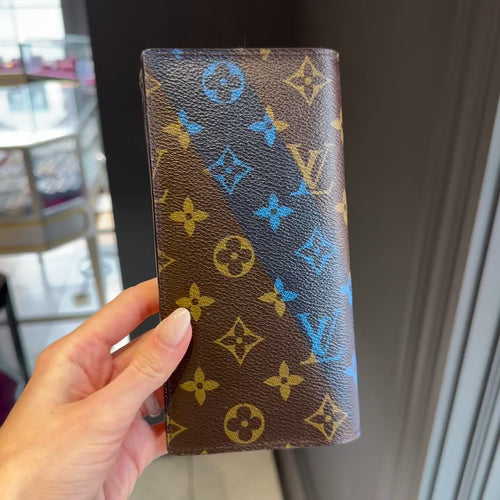 Louis Vuitton Brazza Wallet Limited Edition - Queen May