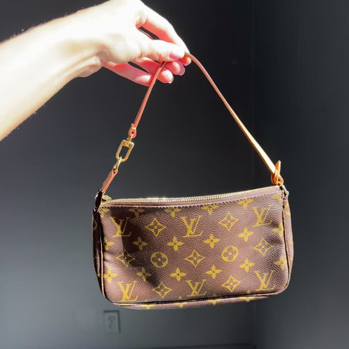 Louis Vuitton Monogram Pochette