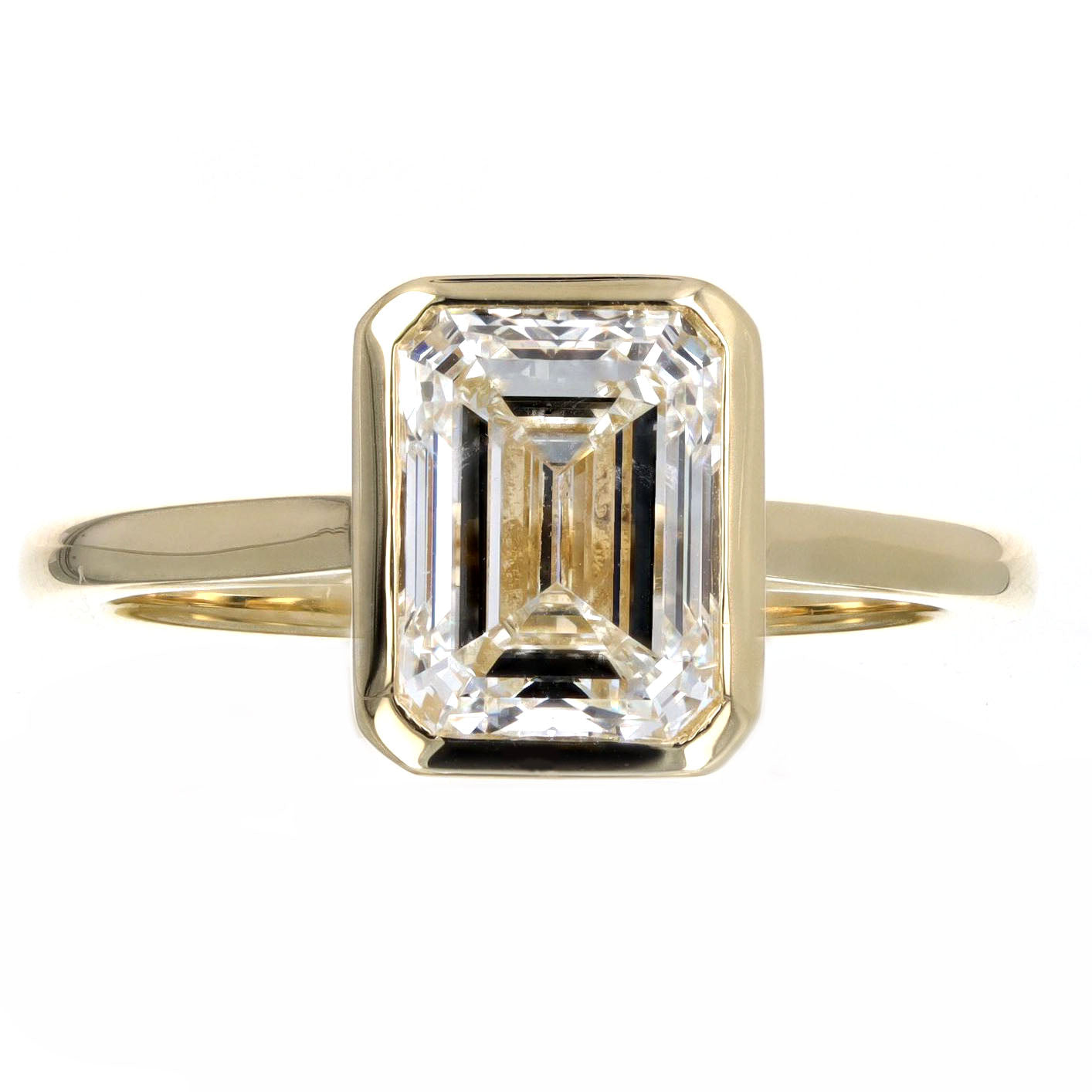 Scosha | Horizontal Emerald Cut Solitaire Diamond Engagement Ring
