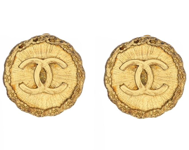 small chanel earrings cc logo
