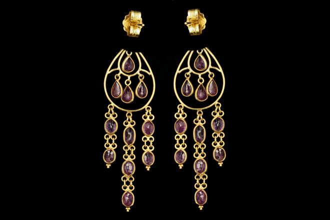 Modern 18K Yellow Gold 2 CTW Oval and Pear Shaped Natural Ruby Dangle Earrings - Queen May