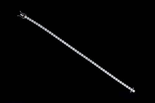 14K White Gold 5.23 Carat Total Weight Round Brilliant Diamond Tennis Bracelet - Queen May