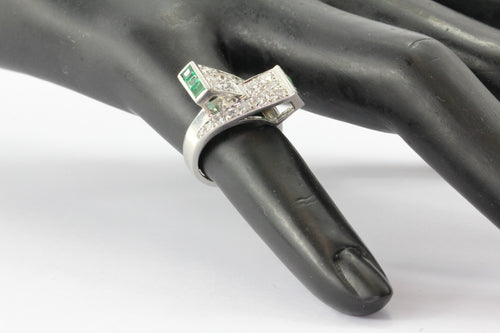 Platinum Paul Lackritz and Co. Art Deco Diamond and Emerald Ring 1930's - Queen May