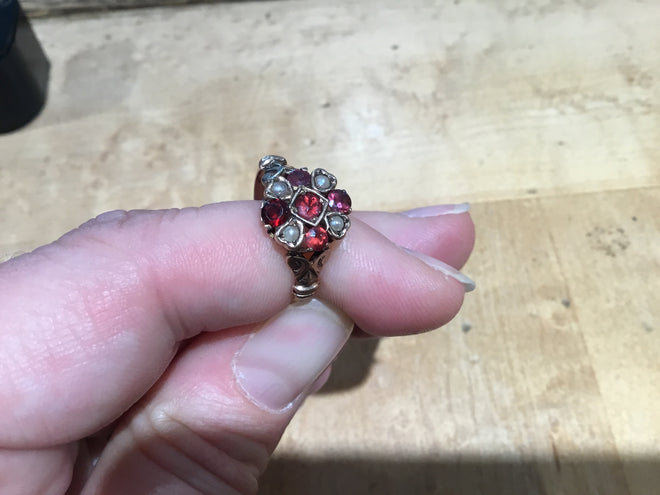 Amethyst pearl garnet ring - Queen May