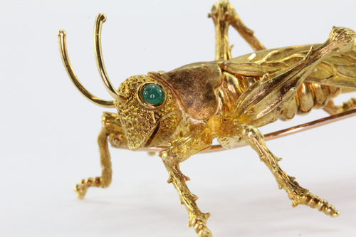 18K Gold Emerald Kurt Wayne Naturalistic Grasshopper Brooch Pin - Queen May