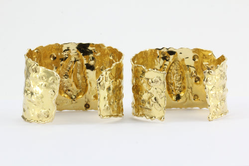 Van Cleef & Arpels 18K Gold Jackie-O Manchettes Cuff Bracelets Pair c.1970 - Queen May
