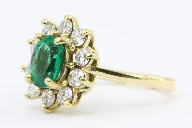 18K Gold 1ctw Emerald Diamond Halo Ring - Queen May