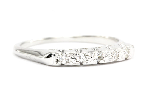 14K White Gold .1 CTW Diamond Band - Queen May