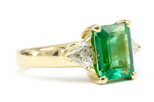 AGL Report 2 CT Brazilian Emerald & Diamond Ring Size 6 - Queen May