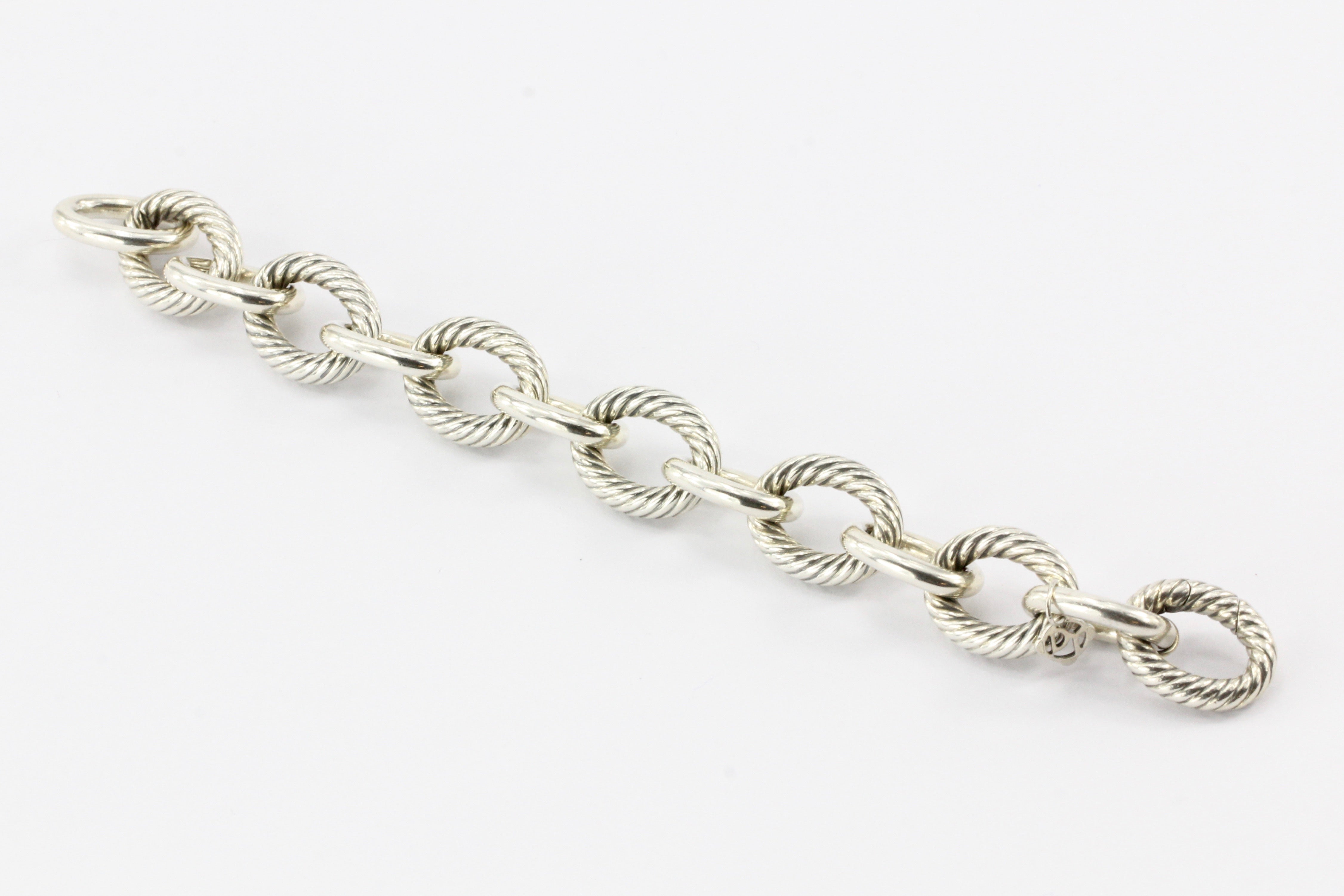 David Yurman Chain Collection Oval Link Chain Bracelet with 18k Yellow Gold  | Lee Michaels Fine Jewelry store
