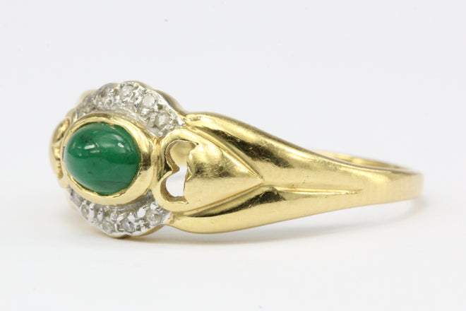 18K Yellow Gold Emerald and Diamond Ring with Heart Motif Size 8 - Queen May