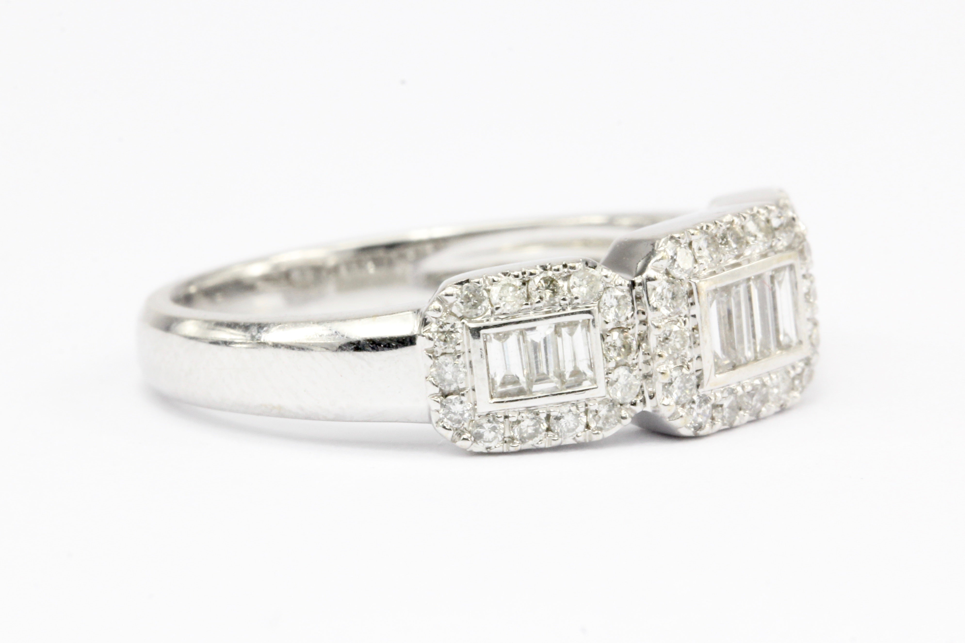 Effy baguette 2024 diamond ring