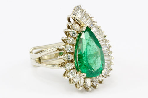 14K Yellow Gold GIA 3.5 Carat Pear Shaped Emerald and Diamond Halo Ring - Queen May