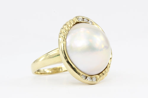 14K Yellow Gold 15.8mm Mabe Pearl with .10 CTW Diamond Ring - Queen May
