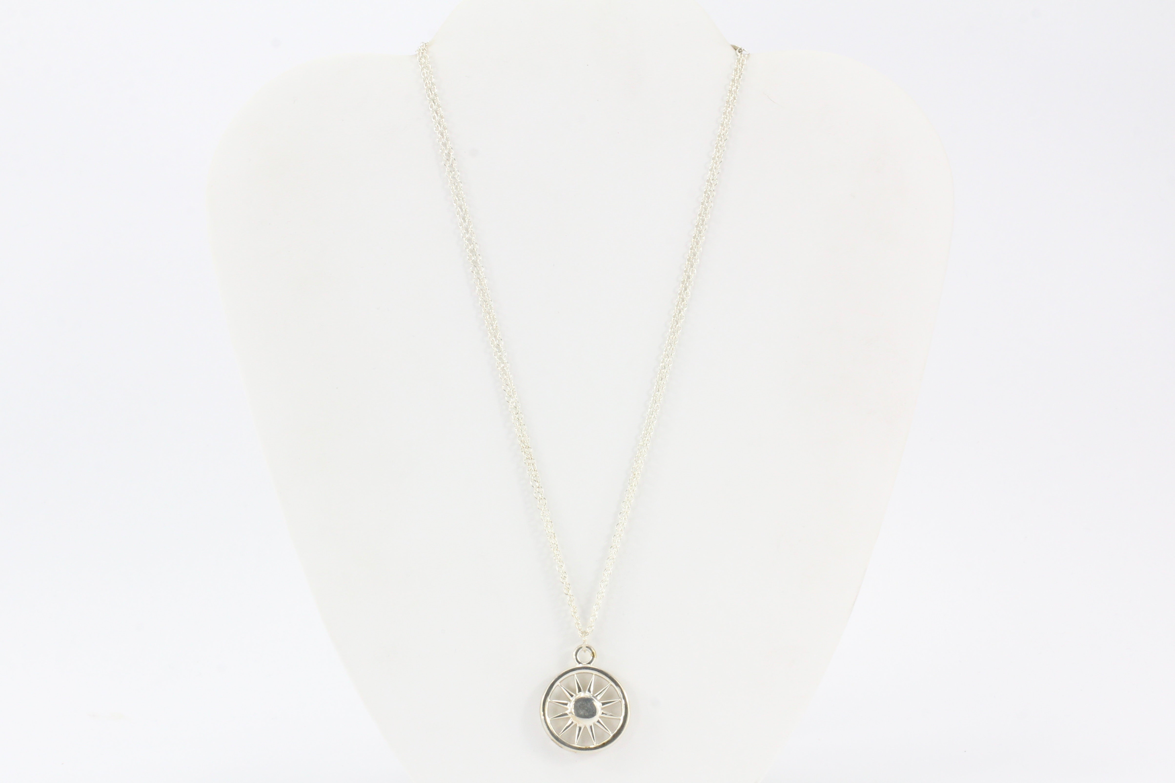 Tiffany & Co Silver Key Necklace – The Closet Egypt
