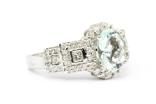 18K White Gold 2 Carat Aquamarine & Diamond Ring - Queen May