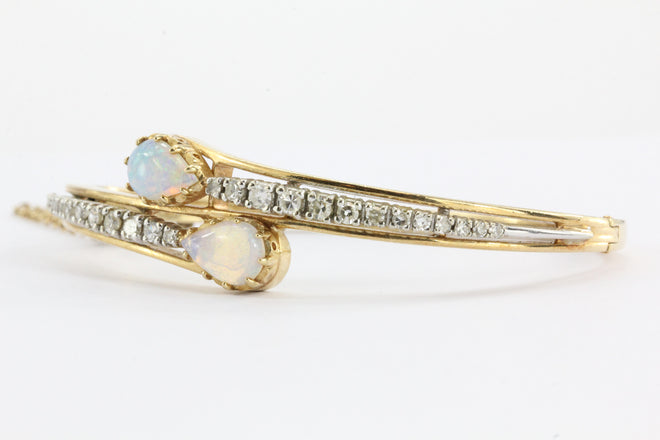 Casbah 14K Gold Diamond & Translucent Opal Bangle Bracelet - Queen May