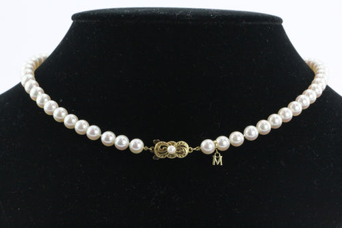 Mikimoto 18K Gold 7.5mm Pearl necklace 19