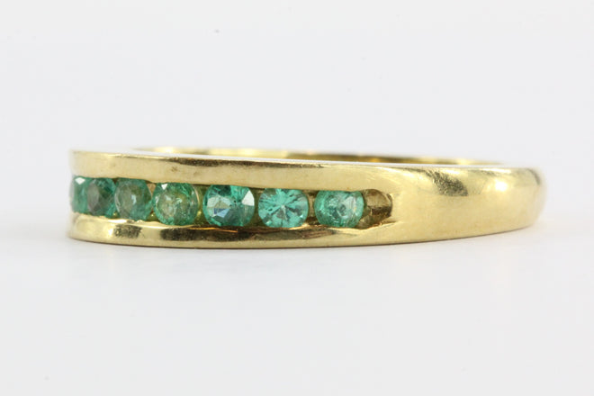 Vintage 18k Gold Colombian Emerald Band - Queen May