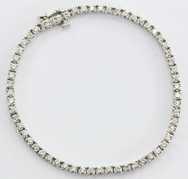 14K White Gold 2 CTW Diamond Classic Tennis Bracelet - Queen May