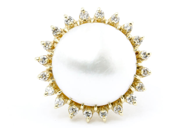 14k Gold Mabe Pearl & Diamond Halo Ring - Queen May