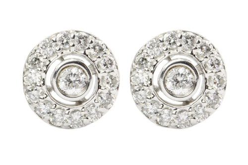 10K White Gold Diamond Halo Round Stud Earrings - Queen May