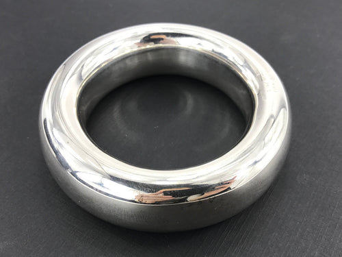 Tiffany & Co Elsa Peretti Sterling Silver Doughnut Bangle Bracelet c.1981 - Queen May