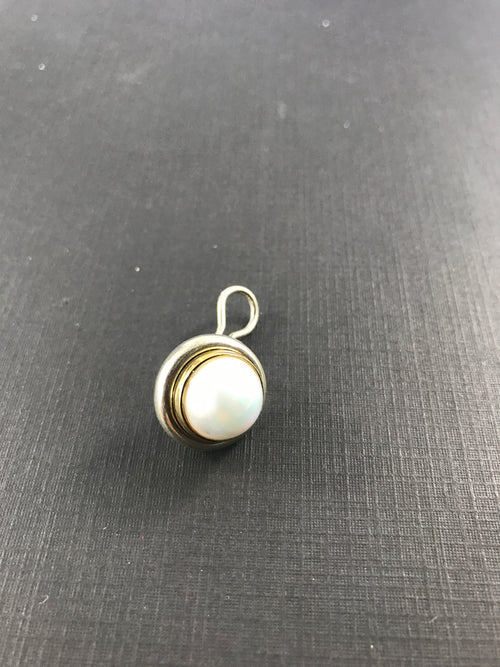 Tiffany & Co Sterling Silver 18K Gold Mabe Pearl Paloma Picasso Earrings c.1980's - Queen May