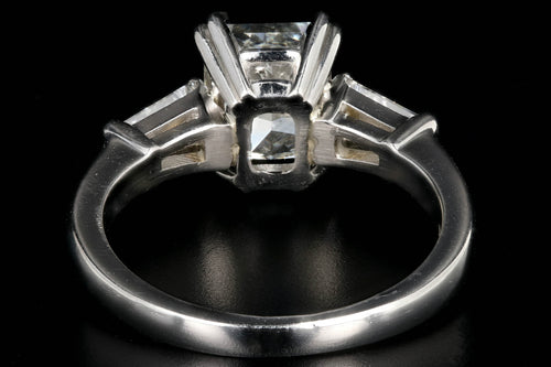 Modern Platinum 2.43 Carat Radiant Cut Diamond Engagement Ring GIA Certified - Queen May