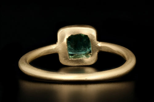 New Handmade 18K Yellow Gold .52 Carat Emerald Ring - Queen May