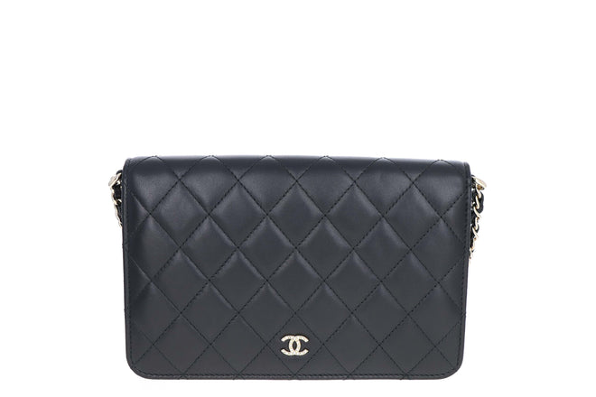 Chanel Pearl Crush Zip Around Card Holder on Chain Quilted Denim