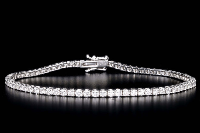 14K White Gold 2.45 Carat Total Weight Round Brilliant Cut Diamond Tennis Bracelet - Queen May