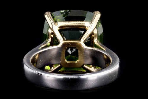 Modern 18K Gold 18.11 Carat Peridot & Diamond Ring - Queen May